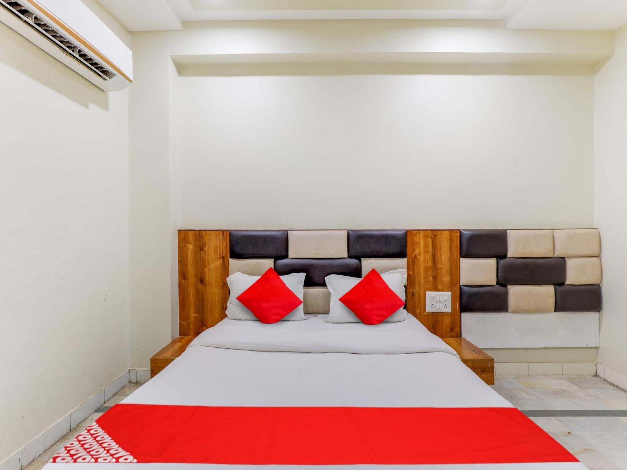 Hotel O Asopalav Naroda Bagian luar foto