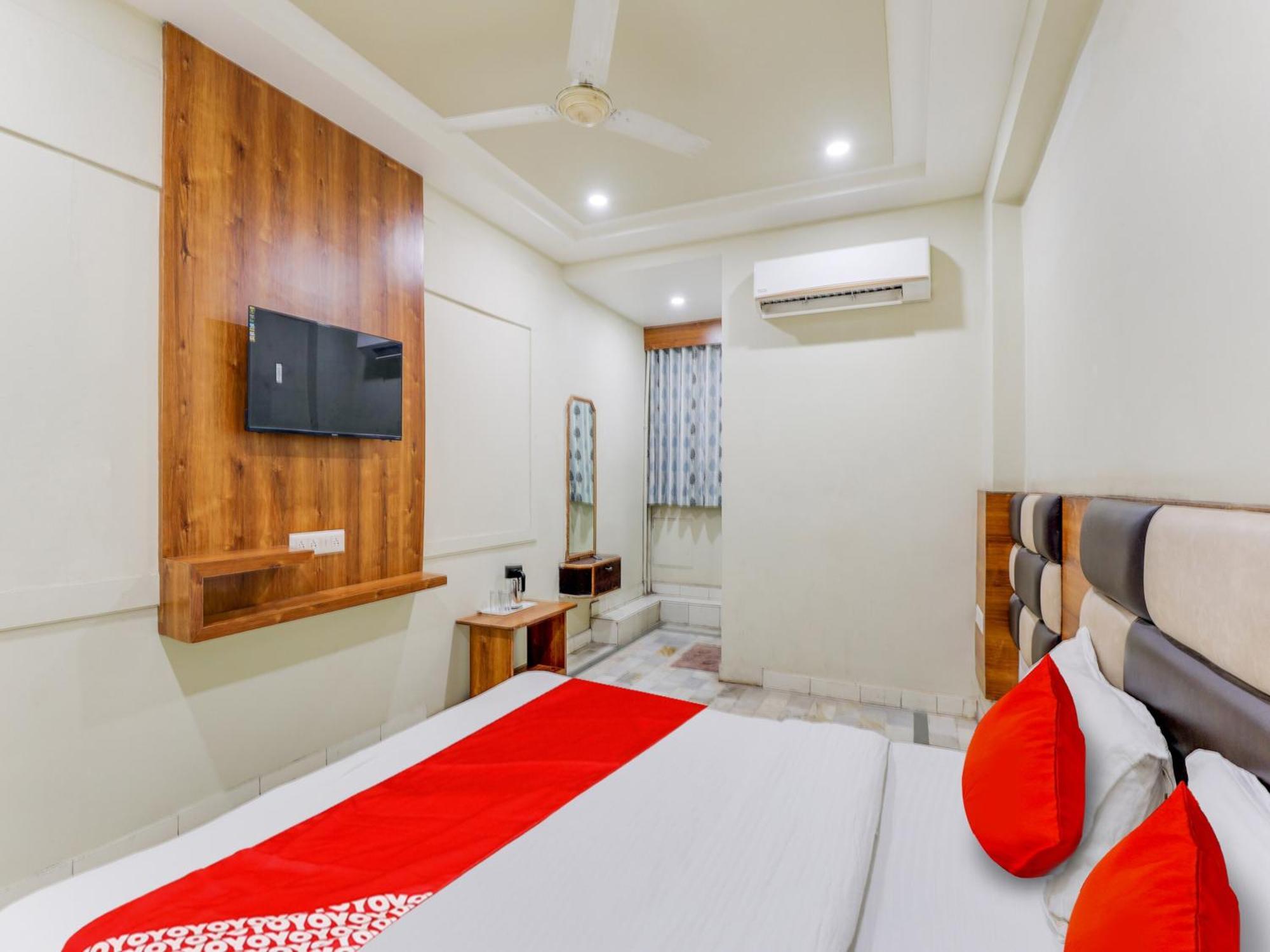 Hotel O Asopalav Naroda Bagian luar foto